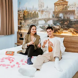 Teleport Otel